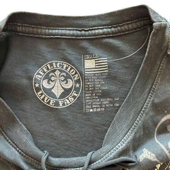 Affliction S Rhinestone Wing Bleach Wash Graphic Tee‎ Bikercore Grunge Moto Punk - Picture 4 of 7